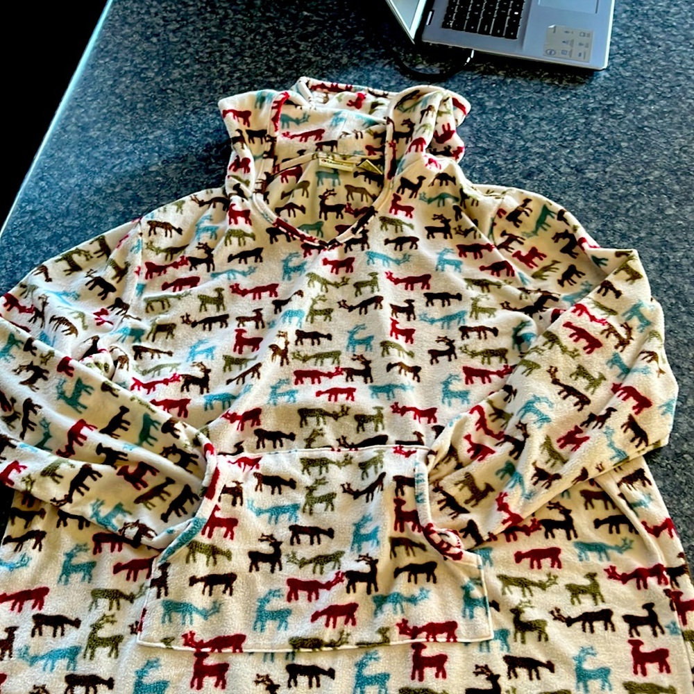 Women's long sleeve hooded pajama-large-reindeer